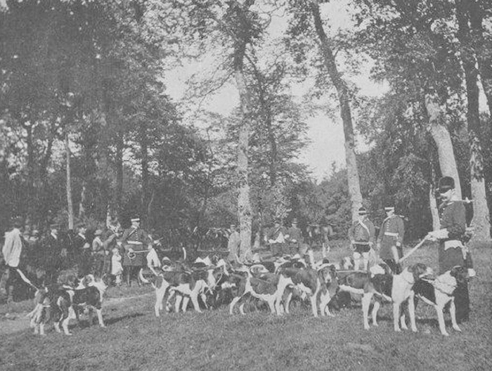 Rendez-vous à Saint-Jean au Bois - Photo tirée du Sport universel illustré (1895)